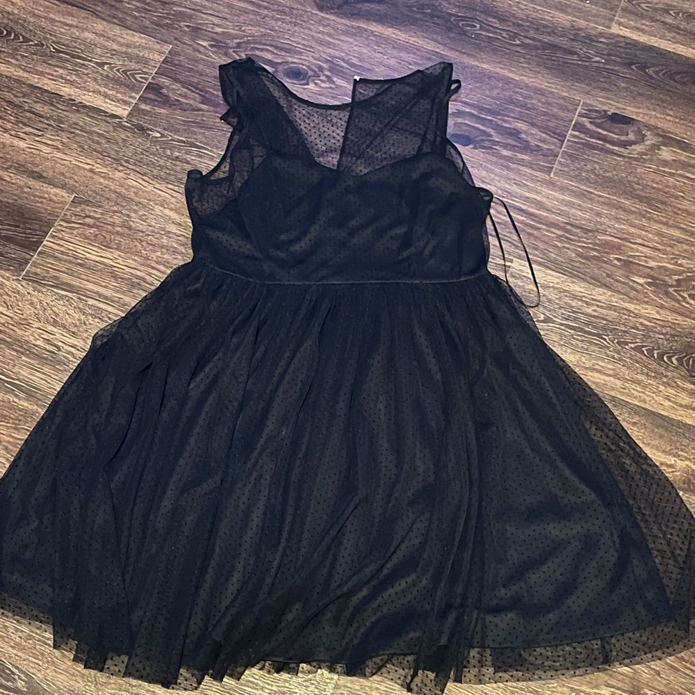 Cute black party dress